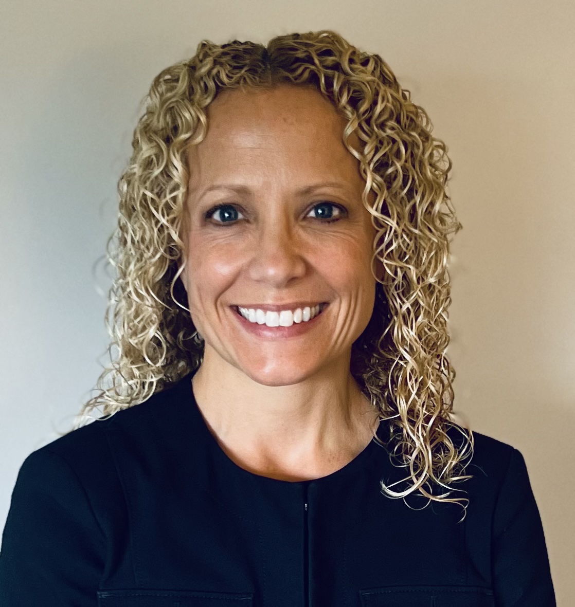 YAceWagoner_headshot2025_Final